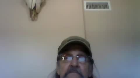 1valentine online show from October 5, 2025, 5:55 pm