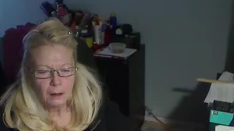 Susan online show from February 1, 2026, 4:44 am