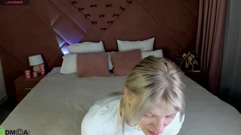 Snapshot of 1xx_jewe11ery chatting on March 3, 2026, 9:37 am 1xx_jewe11ery online show from March 3, 2026, 9:37 am