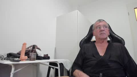 Henk online show from December 7, 2024, 4:03 pm