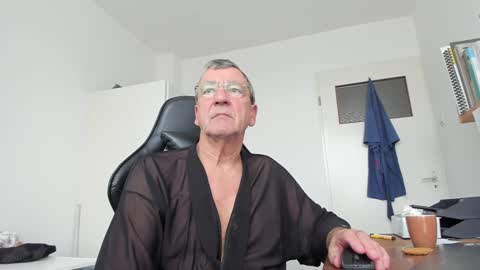 Henk online show from February 6, 2025, 11:10 am