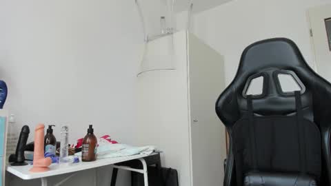 Henk online show from September 14, 2025, 12:37 pm