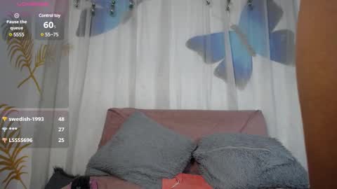 Snapshot of 22emma_ chatting on December 27, 2024, 5:31 am EMMA online show from December 27, 2024, 5:31 am
