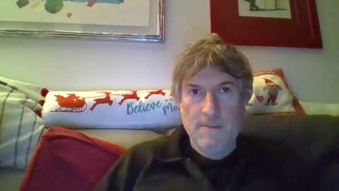 22esserre online show from December 6, 2024, 9:35 pm