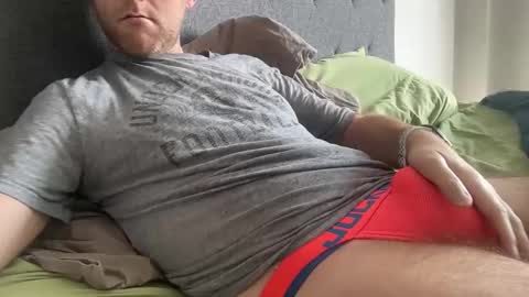 25flyboy25 online show from March 31, 2026, 5:46 pm