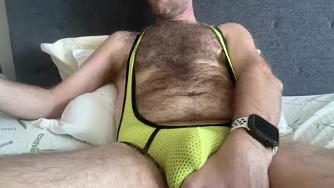 25flyboy25 online show from April 9, 2026, 5:51 pm