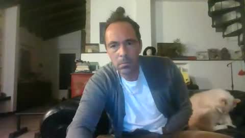 27lv27 online show from October 20, 2025, 8:31 pm