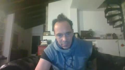 27lv27 online show from January 9, 2026, 6:53 pm