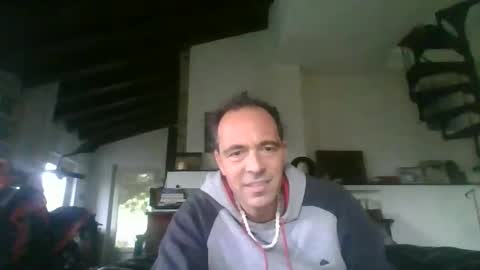 Snapshot of 27lv27 chatting on April 28, 2026, 6:02 pm 27lv27 online show from April 28, 2026, 6:02 pm