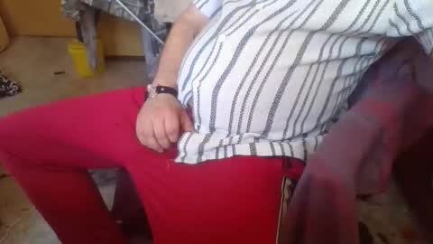 Snapshot of 2hard2handleme chatting on May 31, 2026, 6:31 am 2hard2handleme online show from May 31, 2026, 6:31 am