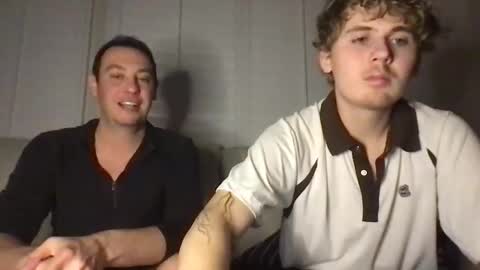 Roommates online show from April 30, 2026, 4:41 am