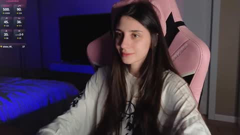 Snapshot of 2insensitive chatting on March 14, 2026, 6:24 pm Lina free control in pvt online show from March 14, 2026, 6:24 pm