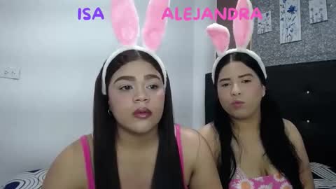 2moons_full_of_love online show from January 9, 2026, 6:38 am