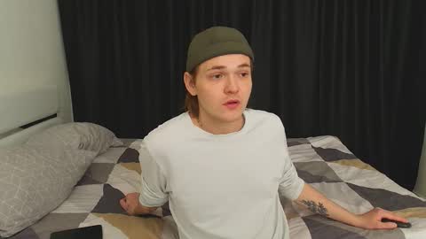 Eleot online show from October 11, 2025, 1:09 pm