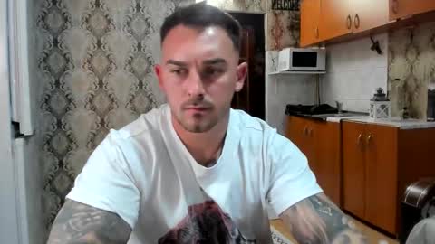 Snapshot of 2sexymuscles chatting on November 1, 2025, 8:33 pm 2sexymuscles online show from November 1, 2025, 8:33 pm