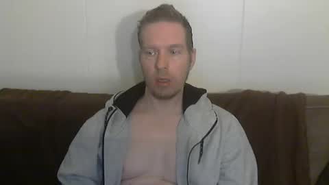 Snapshot of 2small4you83 chatting on March 19, 2026, 10:03 pm 2small4you83 online show from March 19, 2026, 10:03 pm