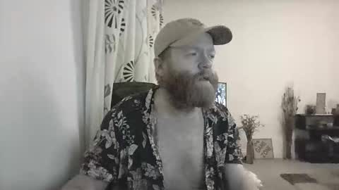 33UK online show from October 19, 2025, 1:17 am