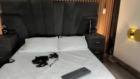 Snapshot of 3x_naxa chatting on October 15, 2025, 12:27 pm 3X NAXAA online show from October 15, 2025, 12:27 pm