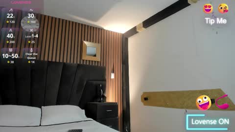 Snapshot of 3x_naxa chatting on October 16, 2025, 12:39 pm 3X NAXAA online show from October 16, 2025, 12:39 pm