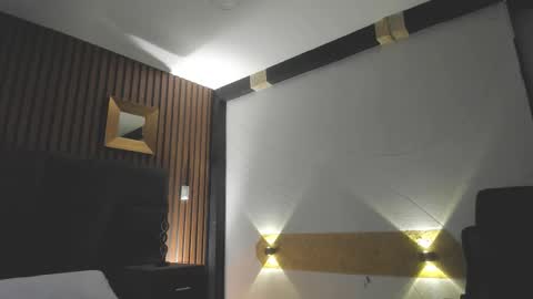 3X NAXAA online show from November 3, 2025, 12:39 pm