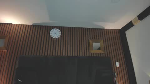 3X NAXAA online show from November 7, 2025, 1:44 pm