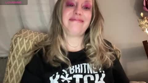 xxx Daily  online show from January 5, 2025, 3:11 am