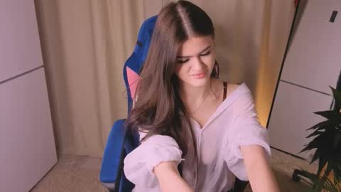 Eva online show from March 1, 2026, 6:37 am