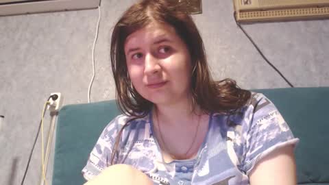 Snapshot of 444____ chatting on October 17, 2025, 8:33 pm Katya online show from October 17, 2025, 8:33 pm