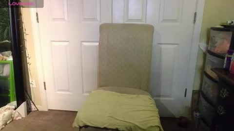 4ustyn online show from November 18, 2025, 10:47 pm