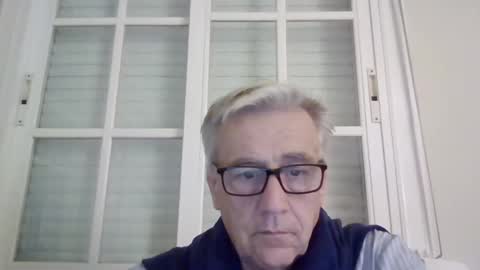 Snapshot of 52artur chatting on January 2, 2025, 9:39 pm 52artur online show from January 2, 2025, 9:39 pm