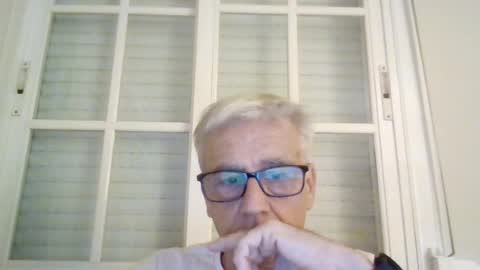 Snapshot of 52artur chatting on July 12, 2026, 8:55 pm 52artur online show from July 12, 2026, 8:55 pm