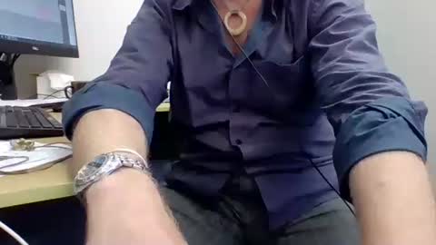 555tony555 online show from December 10, 2024, 9:43 pm