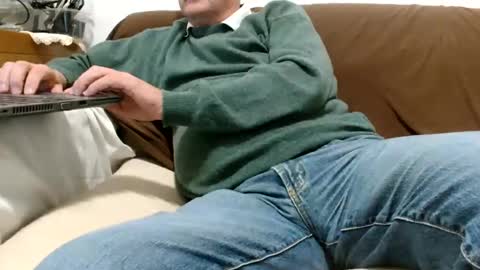 F E L I X -  -  F O ll O W      M E  online show from December 11, 2024, 4:20 pm