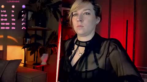 Snapshot of 5_in_one chatting on October 27, 2025, 3:43 am Sunshine online show from October 27, 2025, 3:43 am