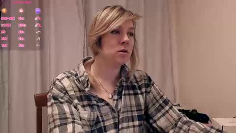 Snapshot of 5_in_one chatting on November 16, 2025, 4:51 am Sunshine online show from November 16, 2025, 4:51 am