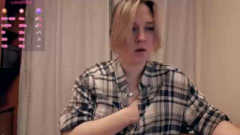 Snapshot of 5_in_one chatting on November 17, 2025, 5:57 am Sunshine online show from November 17, 2025, 5:57 am