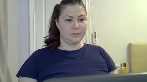 5anna online show from September 15, 2025, 1:11 pm