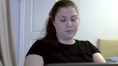 5anna online show from October 11, 2025, 12:36 pm