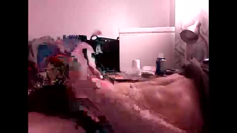 Snapshot of 60zeus60 chatting on April 4, 2026, 7:00 pm Zeus online show from April 4, 2026, 7:00 pm