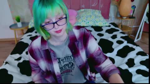 Snapshot of 666_marshmallow chatting on April 17, 2026, 3:48 pm Marsi online show from April 17, 2026, 3:48 pm