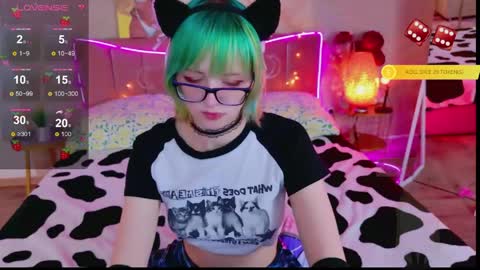Snapshot of 666_marshmallow chatting on April 20, 2026, 10:29 am Marsi online show from April 20, 2026, 10:29 am