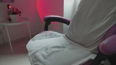 Snapshot of 666anyone chatting on October 4, 2025, 5:55 pm 666anyone online show from October 4, 2025, 5:55 pm