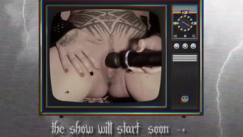 Juune online show from January 21, 2025, 7:06 pm