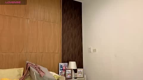 Snapshot of 666sweetandspicy chatting on October 28, 2025, 1:42 am Lilith Sofi online show from October 28, 2025, 1:42 am