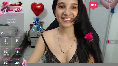 Snapshot of 69_shades chatting on February 14, 2025, 10:14 pm lucero online show from February 14, 2025, 10:14 pm