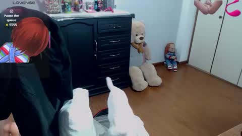 lucero online show from September 16, 2025, 7:04 pm