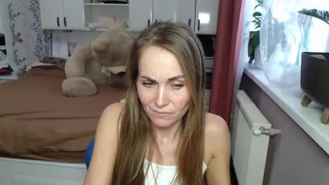 69sexysecret691984 online show from February 26, 2025, 9:42 am