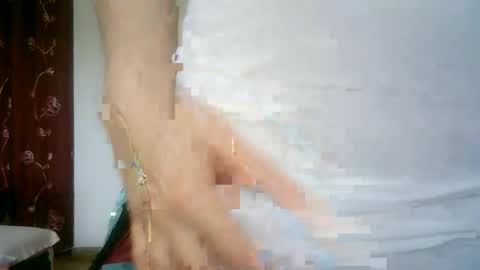 Lilu online show from June 16, 2026, 9:34 am