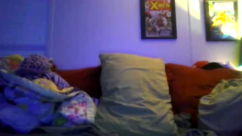 77steve7777 online show from March 18, 2026, 10:18 am