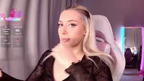 Loren Wood online show from August 9, 2026, 2:33 pm